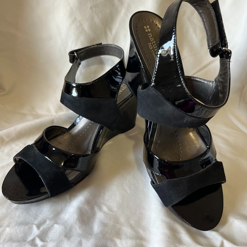 Naturlizer Weather Wedge Heel